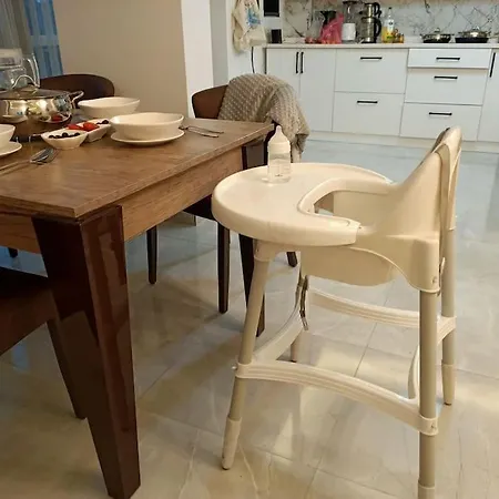 Flat For Rent At The City Center Of * Кушадасы