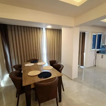 Flat For Rent At The City Center Of Kusadasi