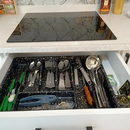 Flat For Rent At The City Center Of * קוסדסי