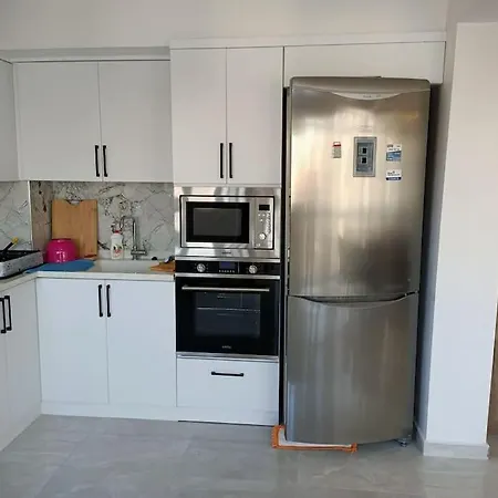 Flat For Rent At The City Center Of Apartman *