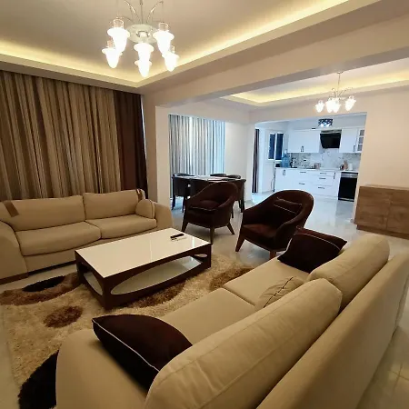 Flat For Rent At The City Center Of Kusadası