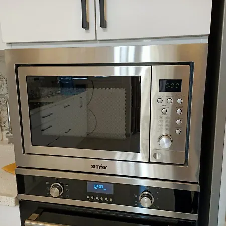 Flat For Rent At The City Center Of Apartman *